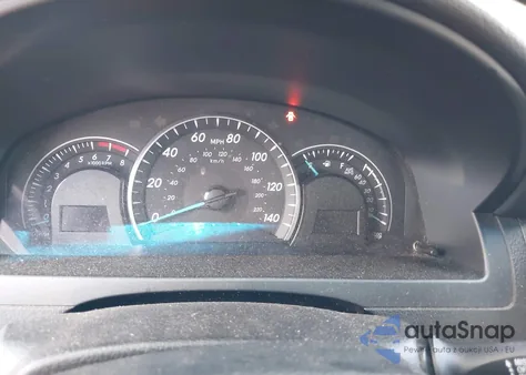 2015 Toyota Camry Le z USA, uszkodzony, nr VIN 4T4BF1FK5FR497734